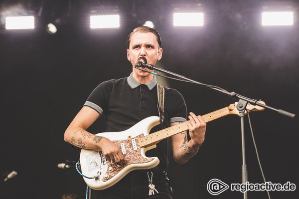 Abwechslung - 80s-Erbe: Fotos von Drangsal live beim City Riot Fest in Wiesbaden 