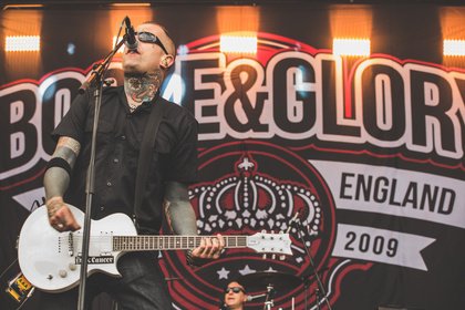 Multikulturell - Oi! Fotos von Booze & Glory live beim City Riot Fest in Wiesbaden 