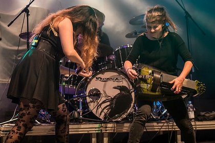 Mit Druck und Drehleier - Mittelalter-Metal: Bilder von Krayenzeit bei Rock im Hinterland 2018 