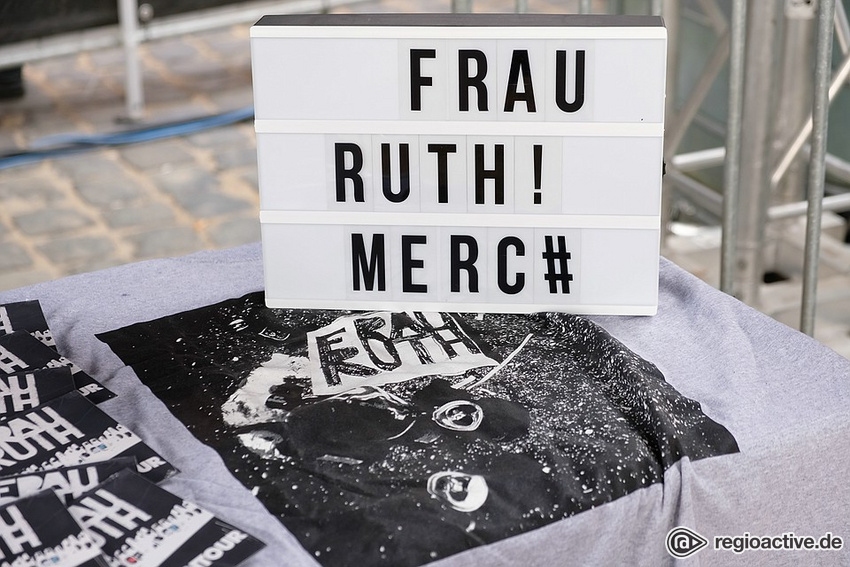 Frau Ruth (live auf dem Museumsuferfest Frankfurt 2018)
