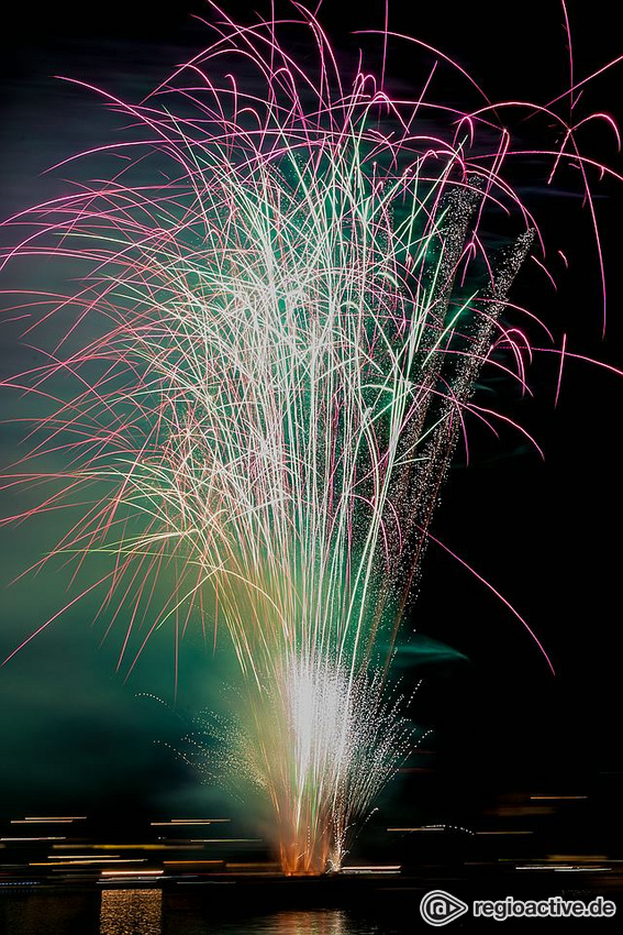 Großes Musikfeuerwerk beim Museumsuferfest Frankfurt 2018