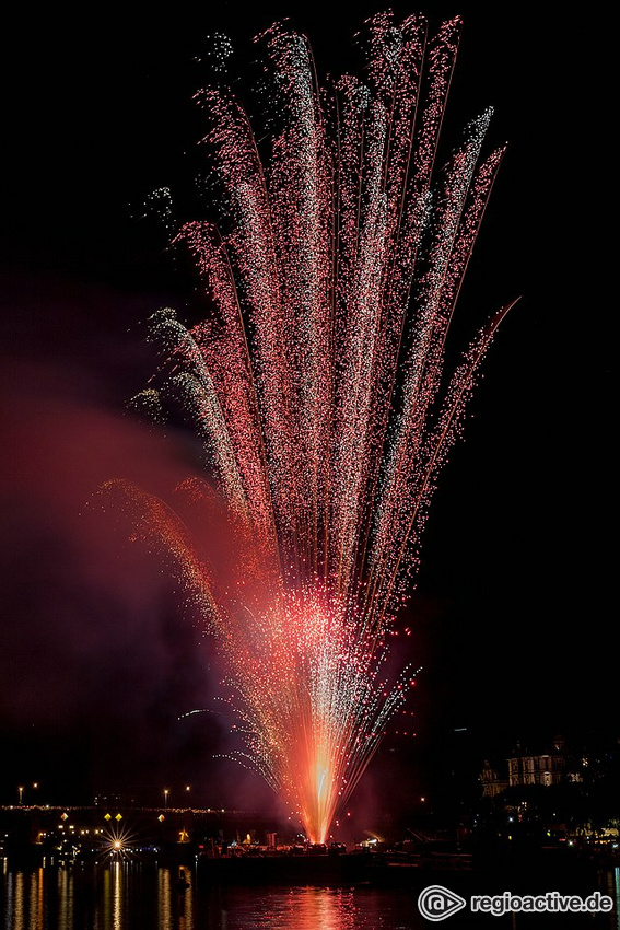 Großes Musikfeuerwerk beim Museumsuferfest Frankfurt 2018