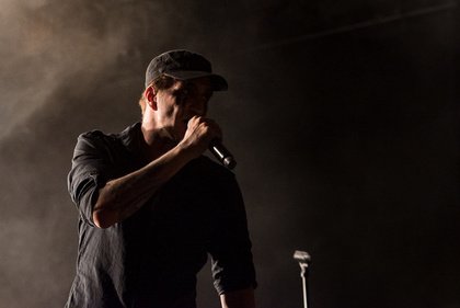 Kalt und gewaltig - Brachial: Bilder von Stahlmann live beim Black Castle Festival 2018 in Mannheim 