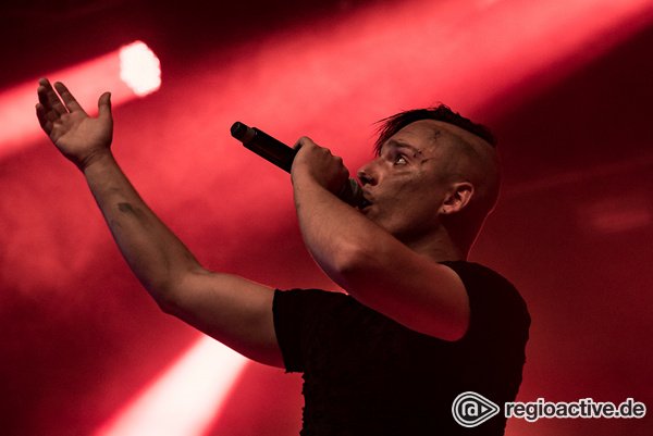 Vorsicht, Brandgefahr - Explosiv: Bilder von Schlagwetter live beim Black Castle Festival Mannheim 