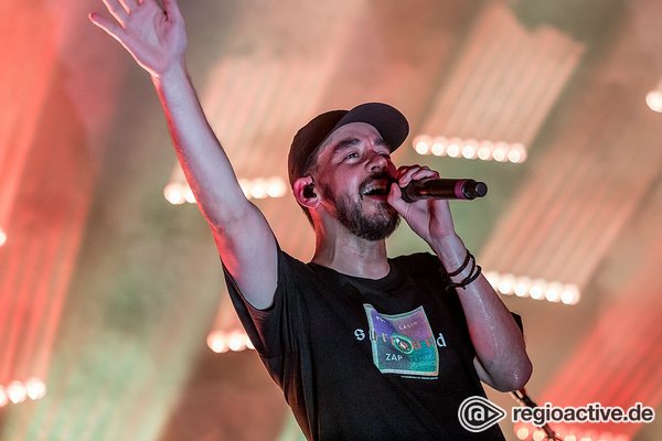 Positive Trauerverarbeitung - Mike Shinoda lässt die Zuschauer in Offenbach in Emotionen baden 