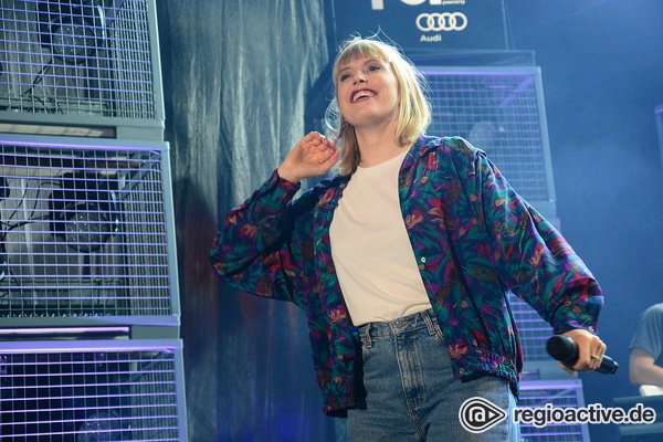 Charmant - Lea: Bilder der Chartstürmerin live beim SWR3 New Pop Festival 2018 