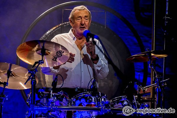 Der Herzschlag von Pink Floyd - Live-Fotos von Nick Mason's Saucerful Of Secrets in der Liederhalle Stuttgart 