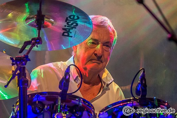 Sensationelle Entdeckungen - Nick Mason lässt in Stuttgart die frühen Pink Floyd wiederauferstehen 