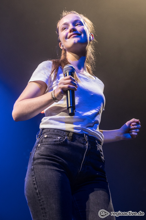 Sigrid (live in Hamburg, 2018)