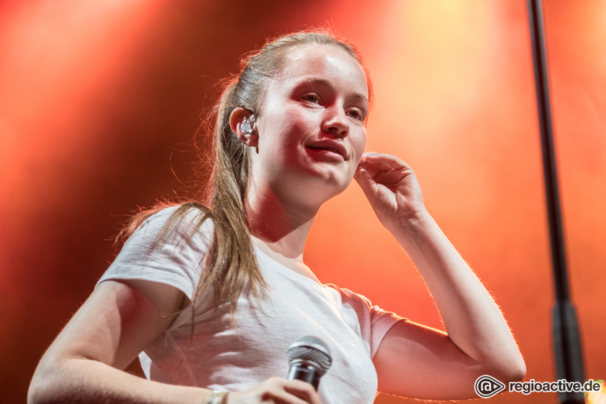 Sigrid (live in Hamburg, 2018)