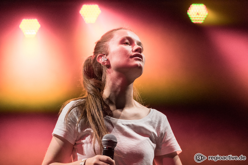 Sigrid (live in Hamburg, 2018)