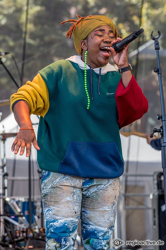 Yvonne Mwale (live beim Altstadtfest Frankfurt 2018)