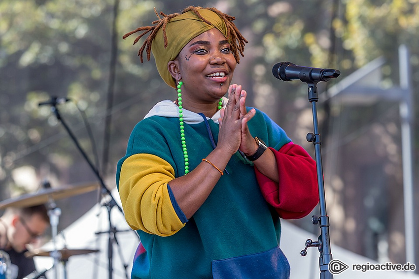 Yvonne Mwale (live beim Altstadtfest Frankfurt 2018)