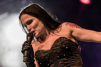 Stählerne nordische Symphonie - Tarja und Stratovarius bringen metallische Herbstgefühle in die Batschkapp Frankfurt 