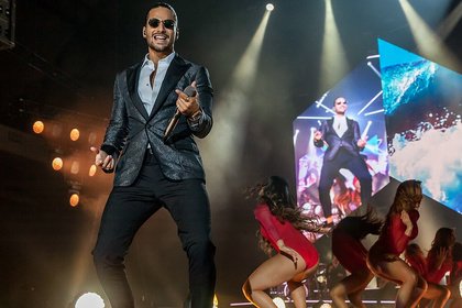 Mega-Kreischalarm - Maluma liefert in Frankfurt eine heiße Vollgasshow im Latin-Sound 