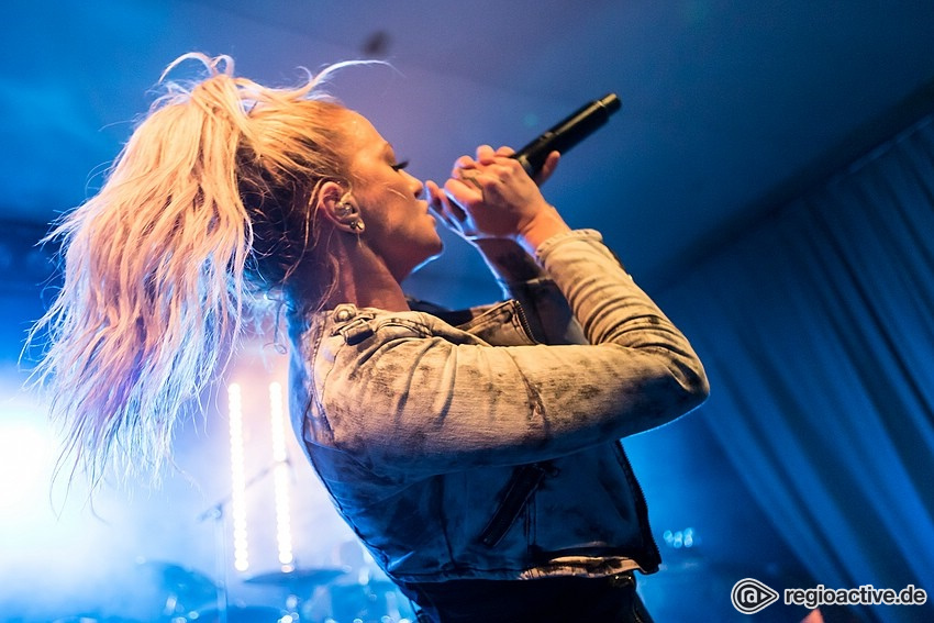 Butcher Babies (live in Mannheim 2018)