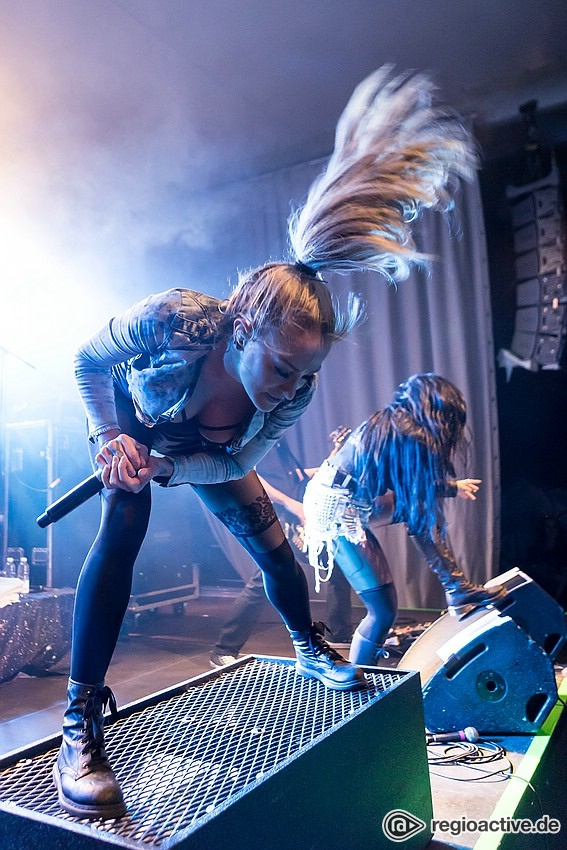 Butcher Babies (live in Mannheim 2018)