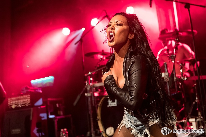 Butcher Babies (live in Mannheim 2018)