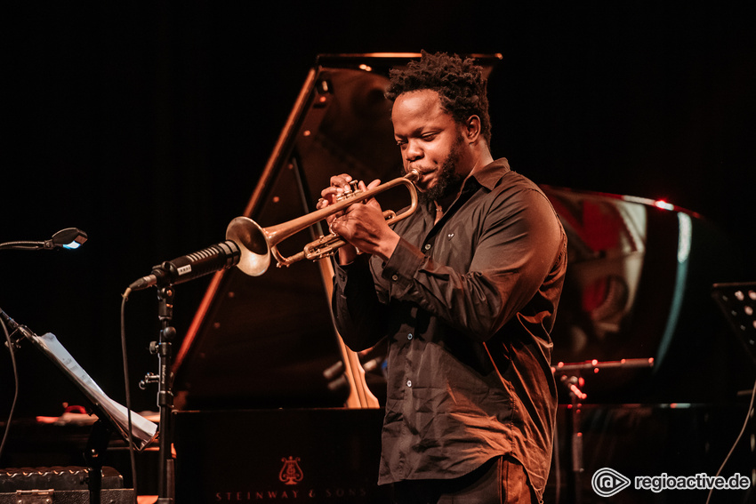 Ambrose Akinmusire (Enjoy Jazz in Ludwigshafen, 2018)