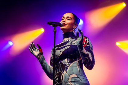 Facettenreicher Brit-Soul - Jorja Smith spielt 2024 Konzerte in Köln und Berlin 