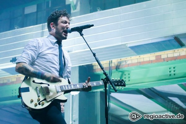 Energetisch - Bilder von Frank Turner live in Leipzig: Konzert im Werk 2 und Plattenladen-Gig 