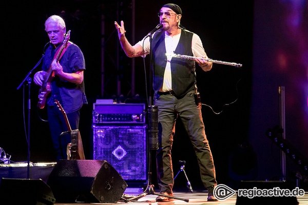 50 Jahre Flötentöne - Ian Anderson live: So war die Jethro Tull 50th Anniversary-Show in Mannheim 