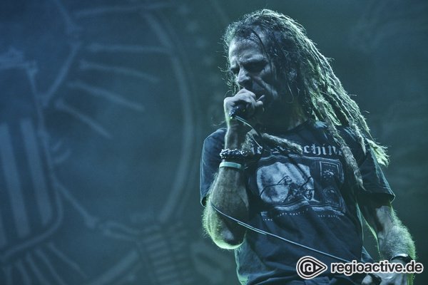 Ehrgebietend - Bilder von Lamb Of God als Special Guests von Slayer live in Freiburg 