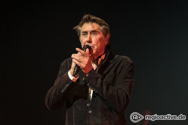 Hoher Besuch - Fotos von Bryan Ferry live bei der Night of the Proms 2018 in Hamburg 