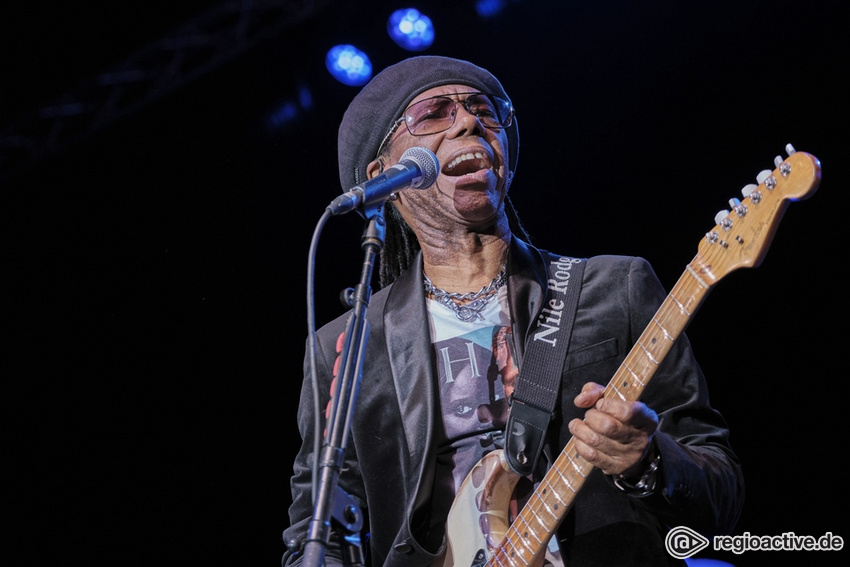 Nile Rodgers & CHIC (live in Frankfurt 2018)