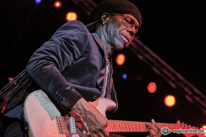 Nile Rodgers & CHIC (live in Frankfurt 2018)