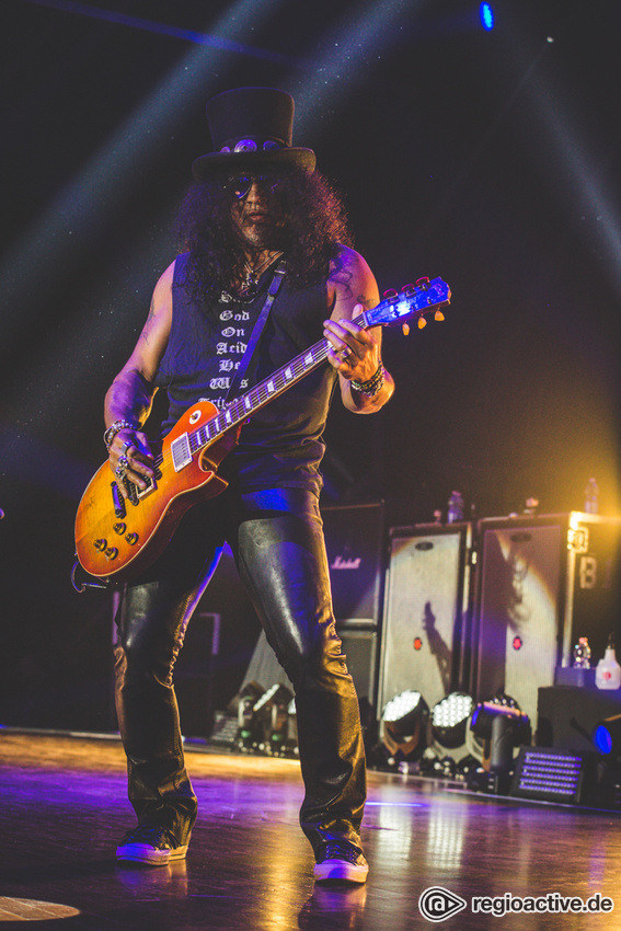 Slash feat. Myles Kennedy & The Conspirators (live in Offenbach, 2019)