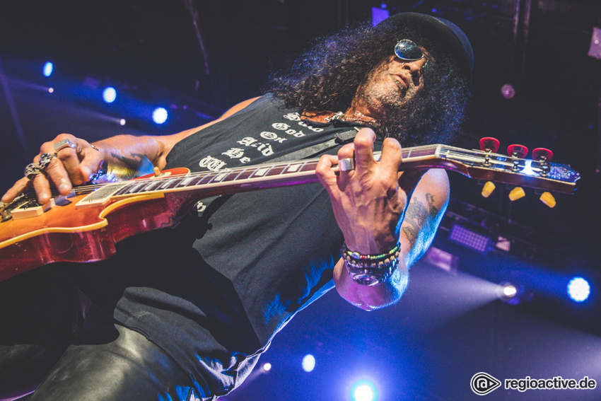 Slash feat. Myles Kennedy & The Conspirators (live in Offenbach, 2019)