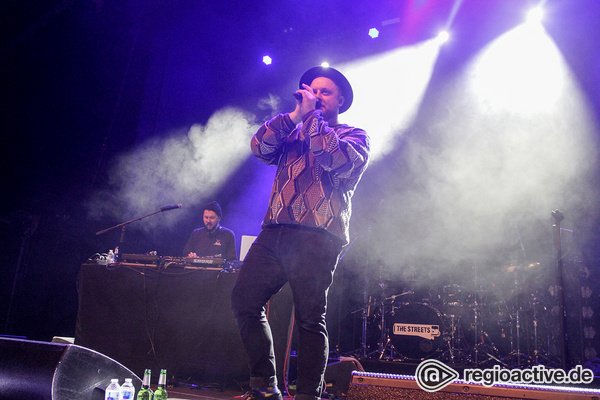 Fette Beats - Live-Bilder von Fatoni als Opener von The Streets in Wiesbaden 