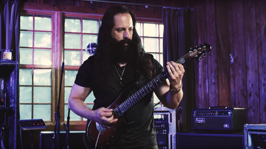 Innovation & Perfektion: John Petrucci (Dream Theater) über seine neue Ernie Ball Music Man-Gitarre "Majesty"