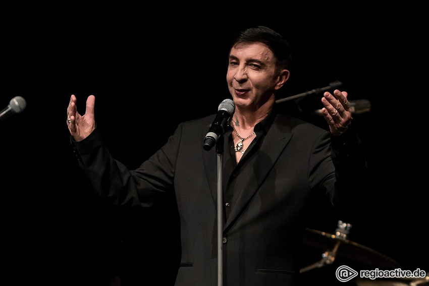 Jools Holland & Marc Almond (live in Mannheim 2019)