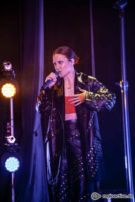 Jess Glynne (live in Offenbach am Main 2019)