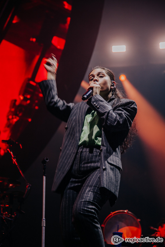 Alessia Cara (live in Köln 2019)