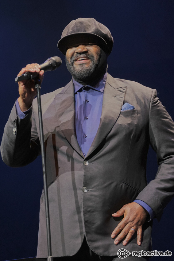 Gregory Porter & Neue Philharmonie Frankfurt (live in Frankfurt 2019)