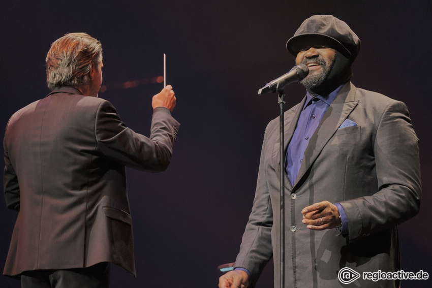 Gregory Porter & Neue Philharmonie Frankfurt (live in Frankfurt 2019)