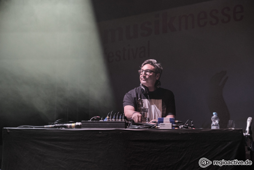 Mousse T. & Glasperlenspiel (live beim Musikmesse Festival Frankfurt 2019)