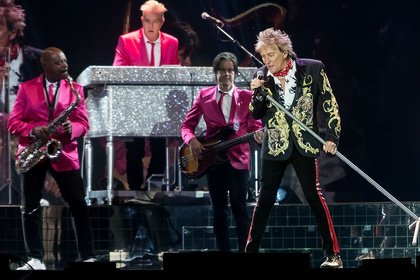 Forever young - Mit Stil: Bilder von Rod Stewart live in der SAP Arena in Mannheim 