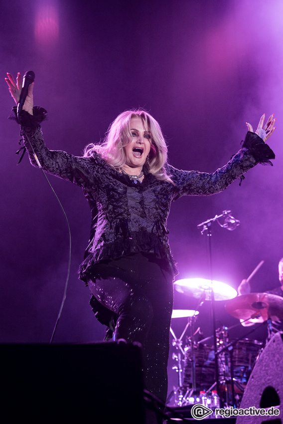 Bonnie Tyler (live in Karlsruhe 2019)