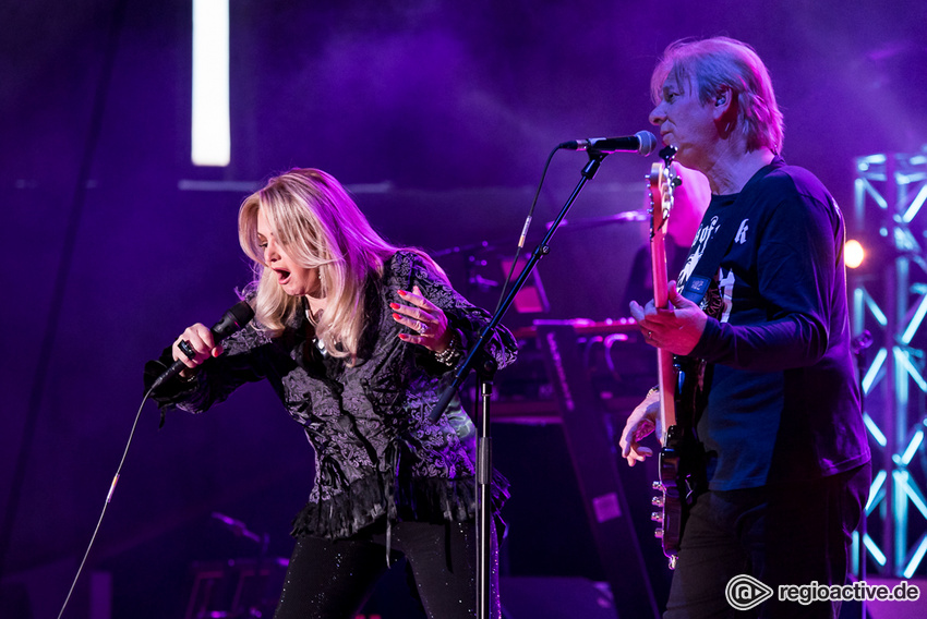 Bonnie Tyler (live in Karlsruhe 2019)