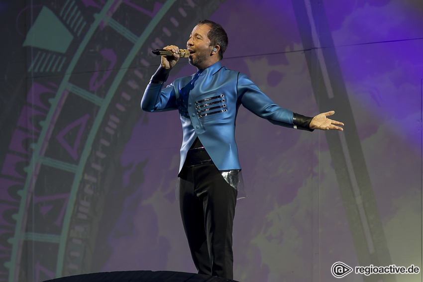 DJ BoBo (live in Mannheim, 2019)