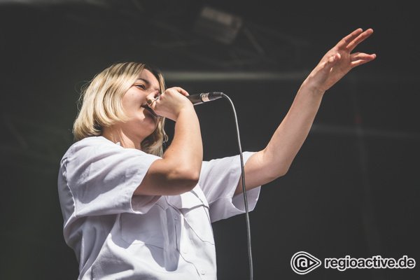 Frauenpower - Energiegeladen: Mavi Phoenix live auf dem Maifeld Derby 2019 