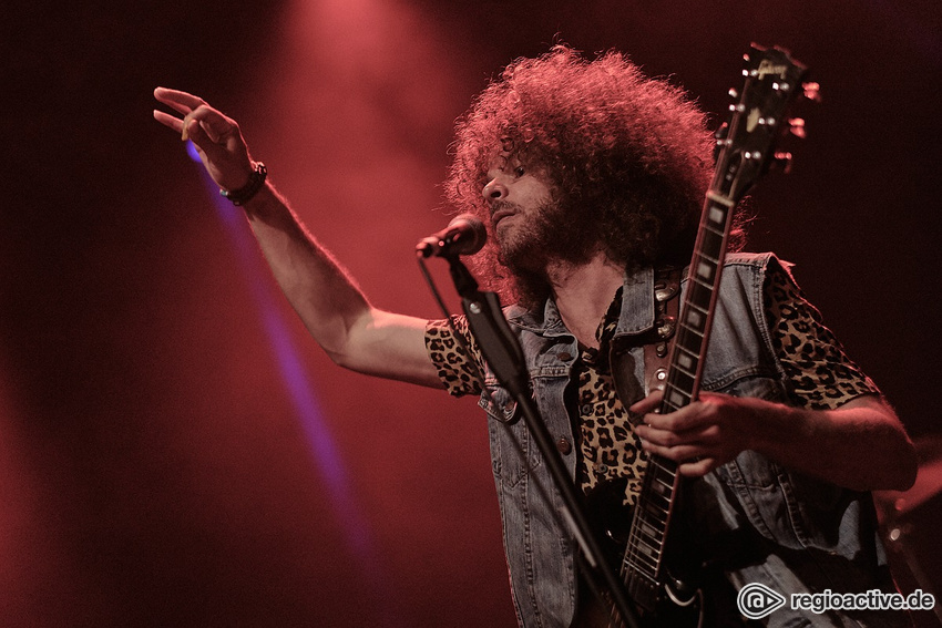 Wolfmother (live in Wiesbaden 2019)