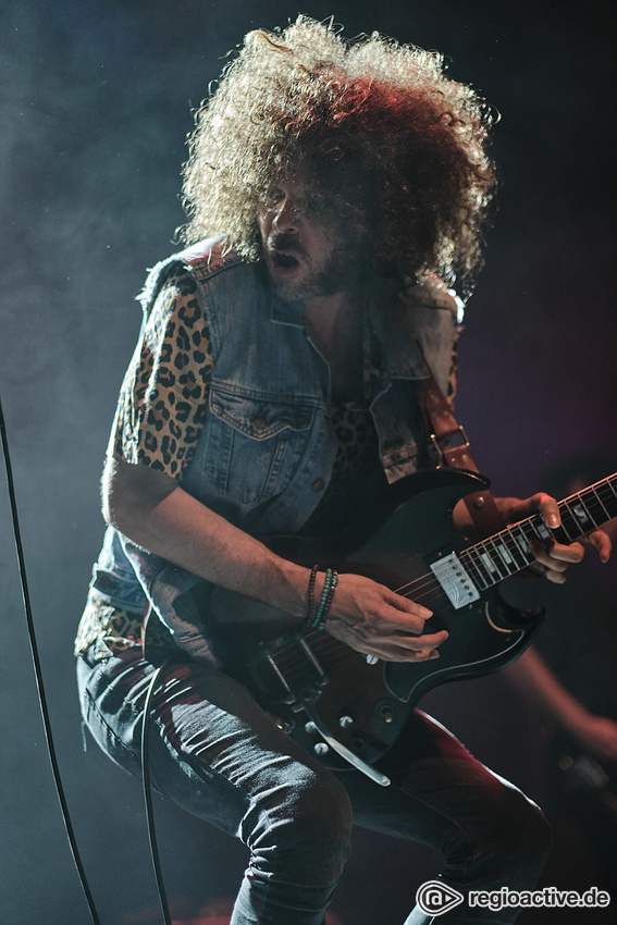 Wolfmother (live in Wiesbaden 2019)