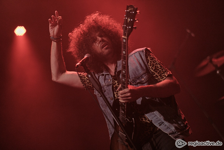 Wolfmother (live in Wiesbaden 2019)