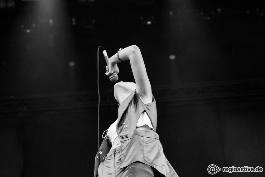 Alice Merton (live beim Hurricane Festival 2019)