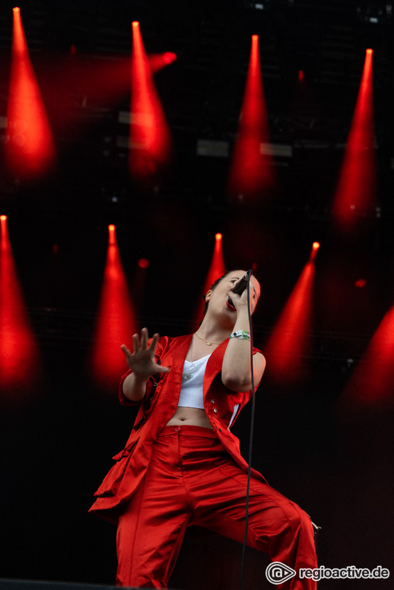 Alice Merton (live beim Hurricane Festival 2019)